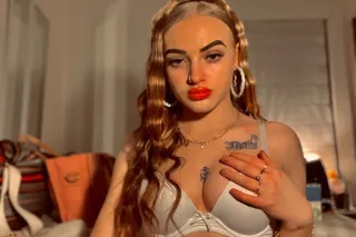 your favorite blondie💋 everything your looking for 🤪 - Image 7