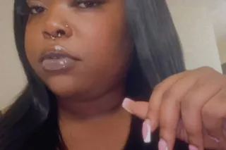 Kandii Throat Therapist In Tow... - Image 1