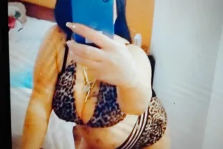 wet pussy and fat ass - Image 4