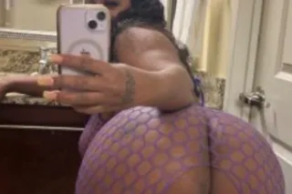 KItTY & MouTH👅 💦 CUM SEE ME 😍 PRETTY CHOCOLATE SQUIRTER - Image 2