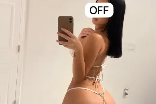 latina 🇩🇴 - Image 3