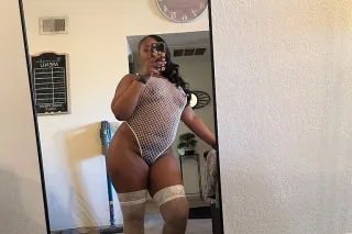 Availible to Fuck💋 INCALLS ONLY FOR NOW 🏠 REQUIRE A $25 Deposits for OUTCALLS🤭 - Image 1